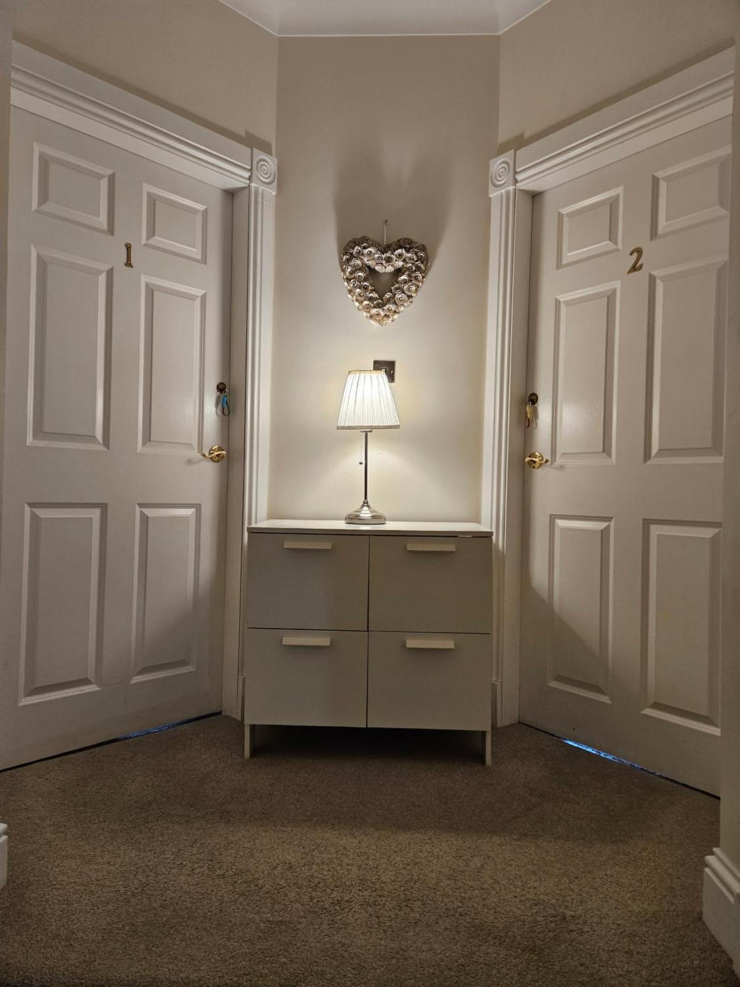 Langhouse Castle Bed And Breakfast Inverkip エクステリア 写真